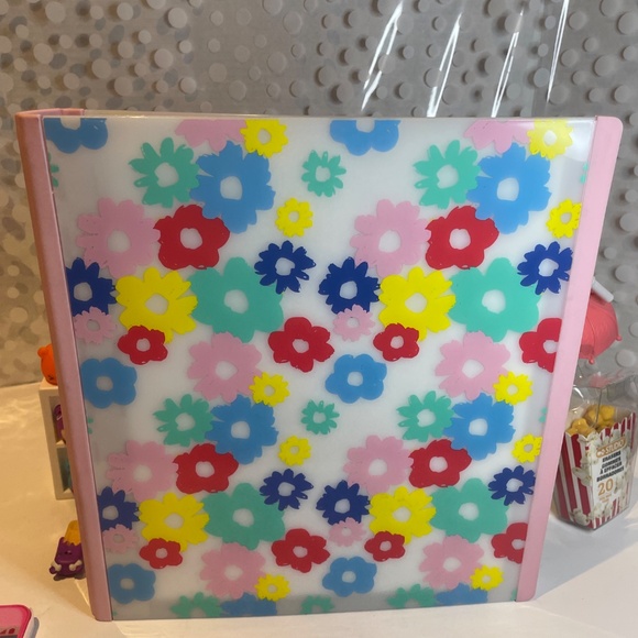 Num Noms 🎨🖌️🖼️ & Art Cart bundle - Picture 8 of 12